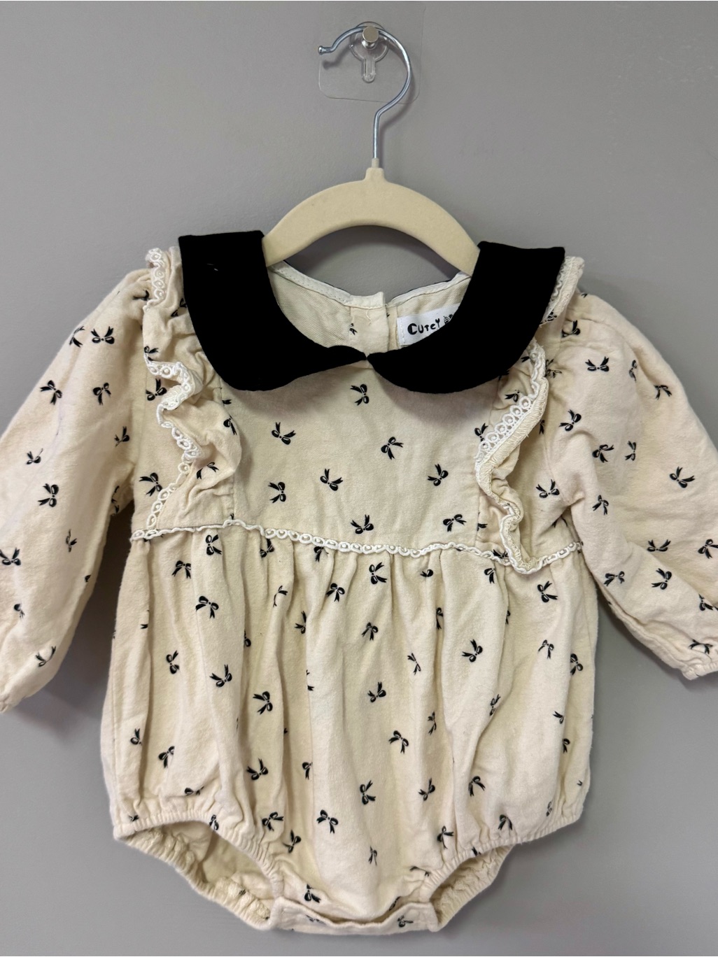 Cute Baby One-Piece Bodysuit With Black Peter Pan Collar - Cream